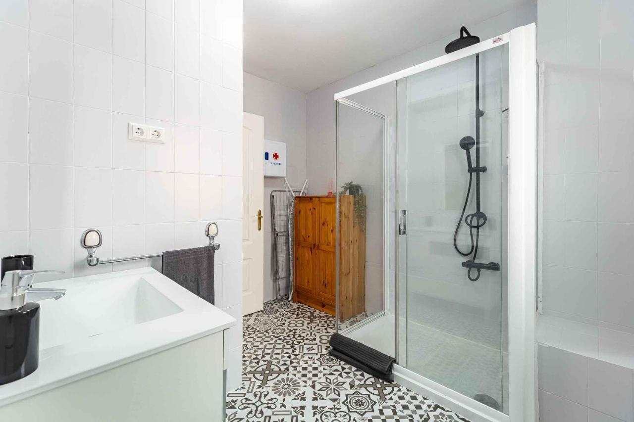Apartamento Renovado, Tu Escapada De Vacaciones Ideal Fuengirola Ngoại thất bức ảnh