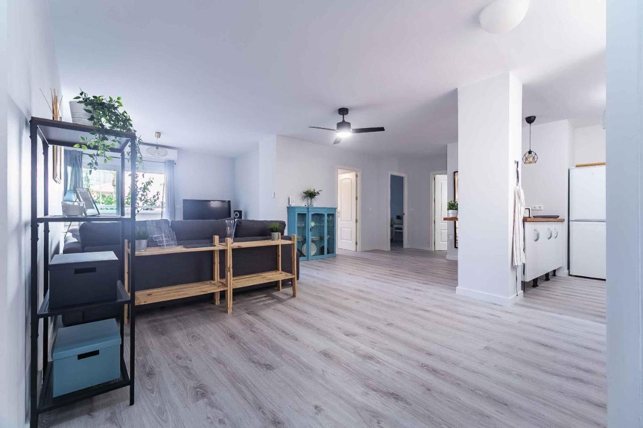 Apartamento Renovado, Tu Escapada De Vacaciones Ideal Fuengirola Ngoại thất bức ảnh